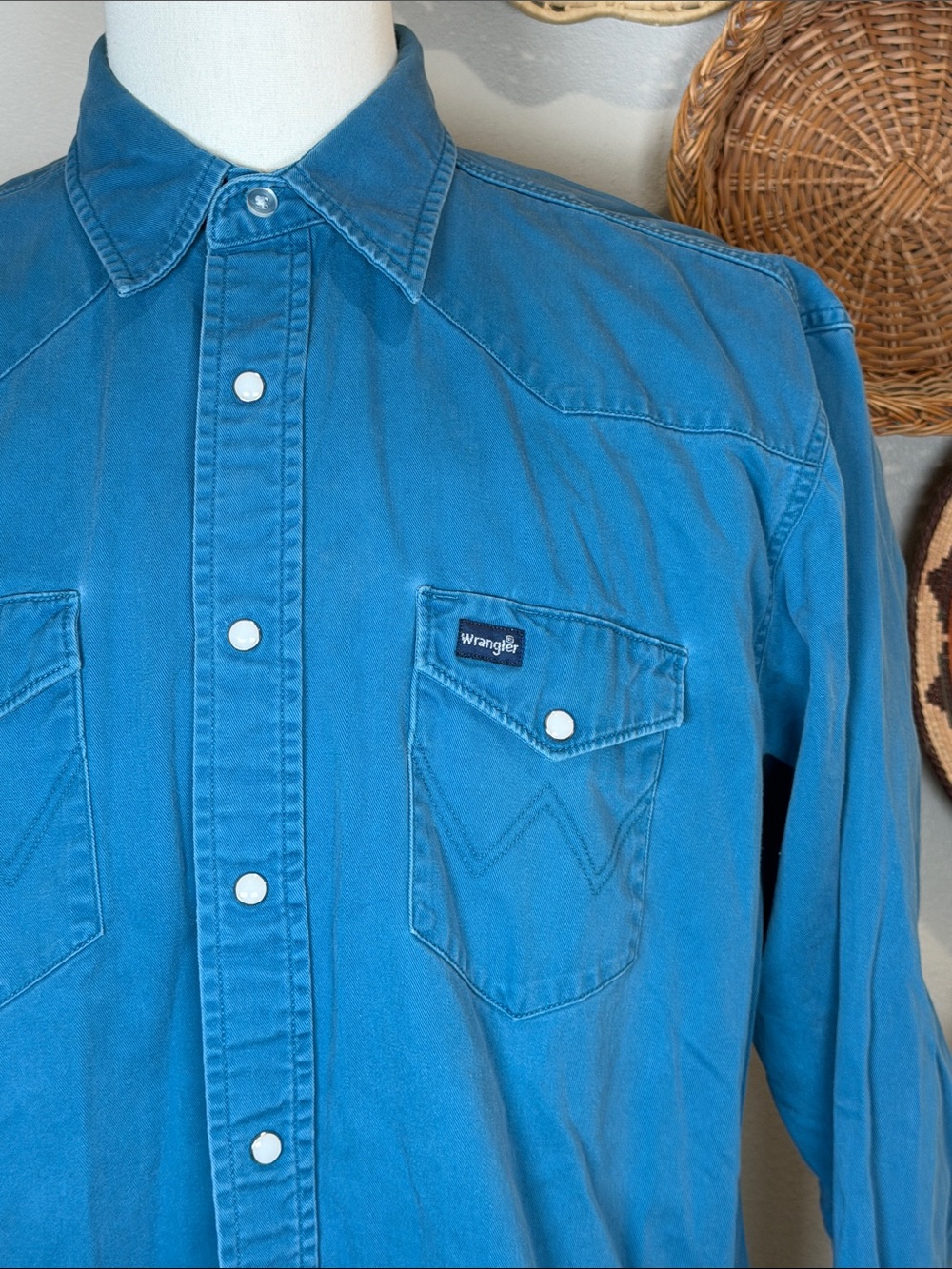 90’s Vintage Western Wrangler Brushpopper Pearl snap Long sleeve Blue  L/XL